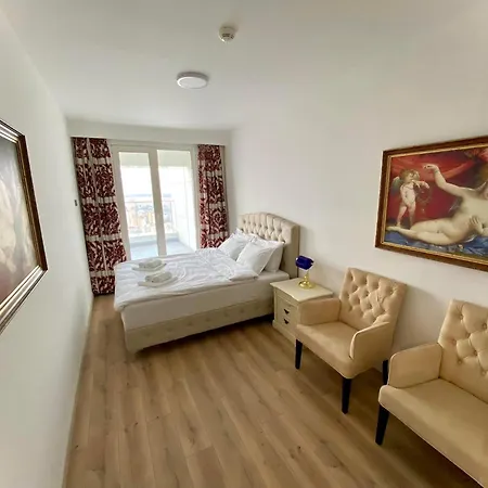 Sky 32nd Floor Skopje