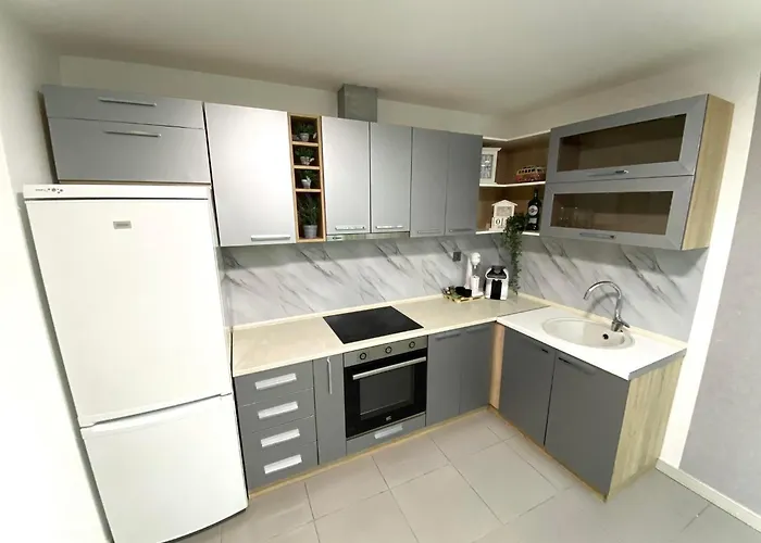 Sky 32nd Floor Skopie